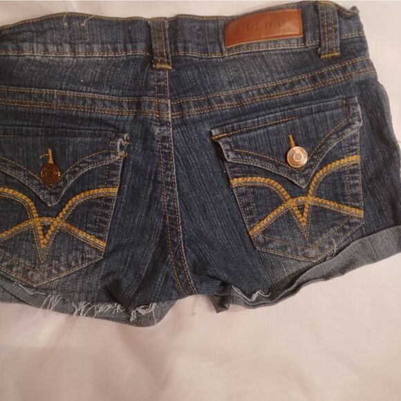 Vigold shorts (#141)  - Picture 2 of 4